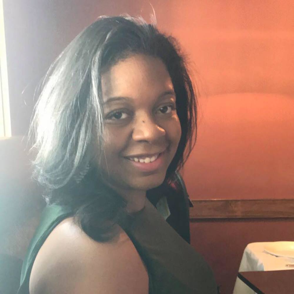 Meet your Posher, Victoria